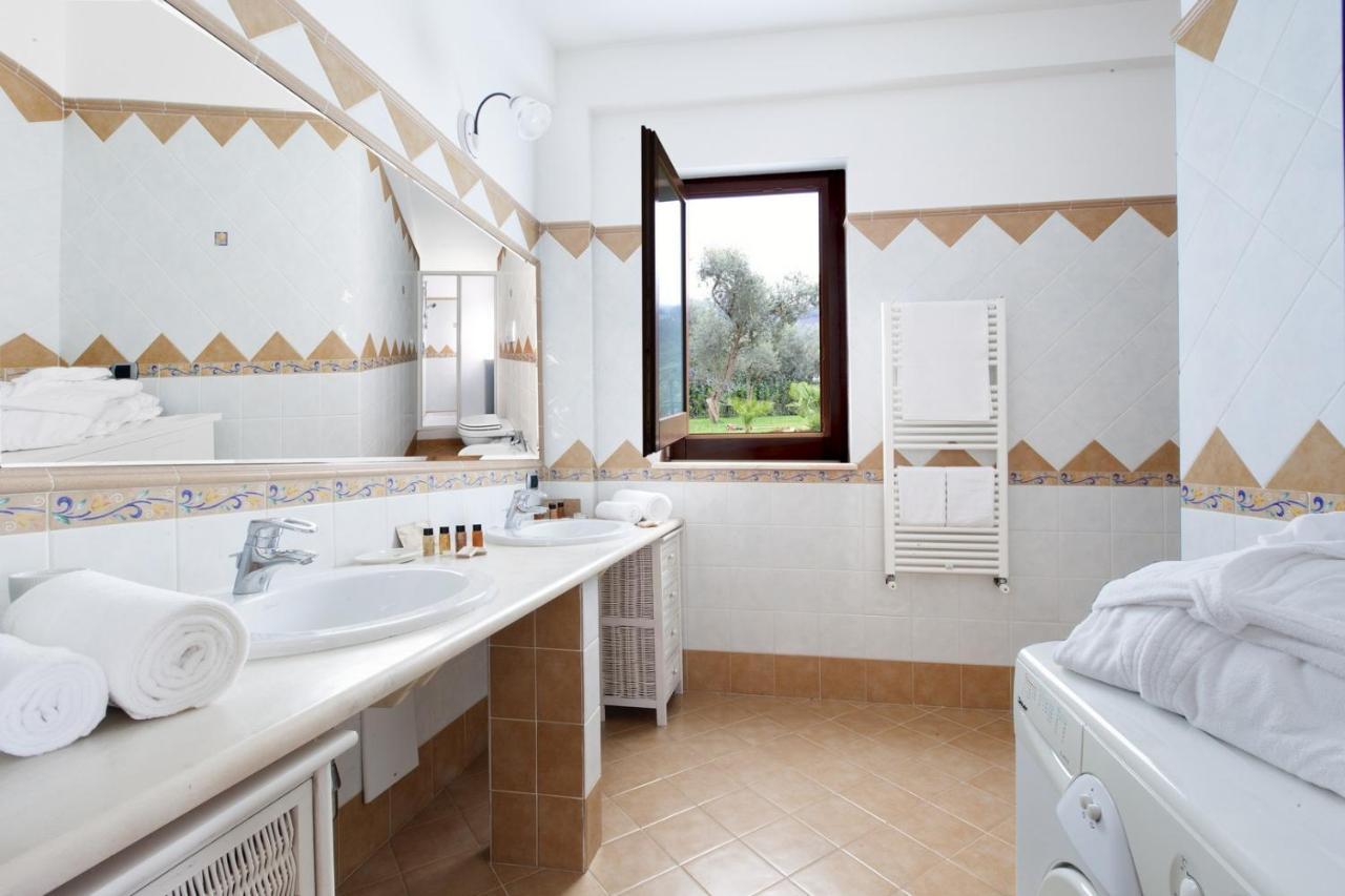 Villa Gradoni ซอร์เรนโต ภายนอก รูปภาพ